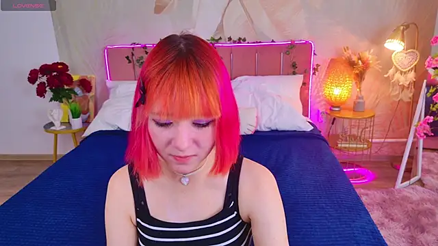 Snapshot of Ketrin_Jones chatting on September 21, 10:03 am Ketrin Jones online show from September 21, 10:03 am