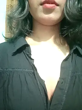 Black Moon15 online show from March 4, 1:01 am