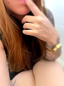 Lazinha18 online show from September 18, 4:05 pm