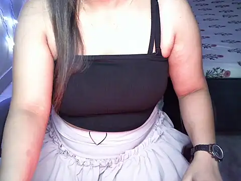 Snapshot of Afsara_777 chatting on September 15, 5:09 pm Afsara 777 online show from September 15, 5:09 pm