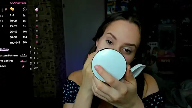Snapshot of LucyRose3 chatting on September 29, 3:06 pm LucyRose3 online show from September 29, 3:06 pm