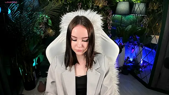 MarySparkle online show from November 14, 3:39 am