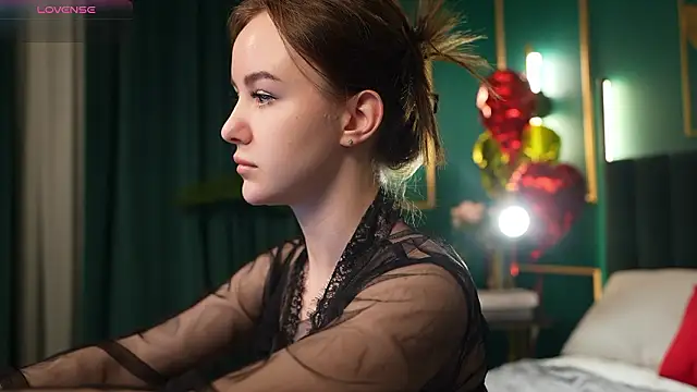 MarySparkle online show from February 7, 4:38 am