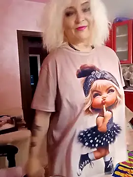 SquirtMilf00 online show from October 24, 2:51 am