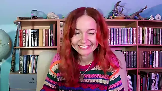 Foxilady357 online show from December 17, 4:44 pm