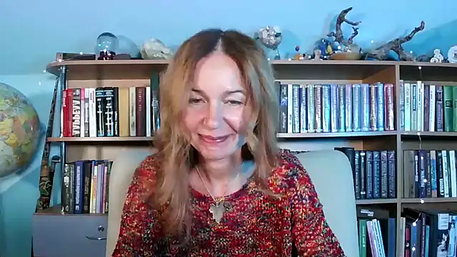 Snapshot of Foxilady357 chatting on October 10, 2:22 pm Foxilady357 online show from October 10, 2:22 pm