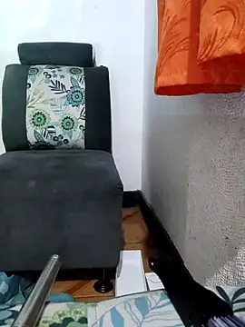 Valenn fernandez online show from April 14, 11:16 pm