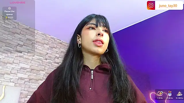 juno tay online show from October 23, 11:49 am