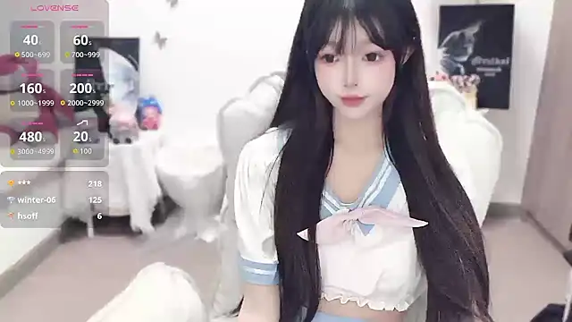 -EEBABY online show from November 1, 3:38 pm