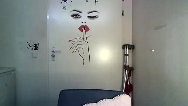 Chatdoll2 online show from October 28, 4:57 pm