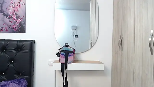 pinky f00x online show from November 15, 8:54 pm