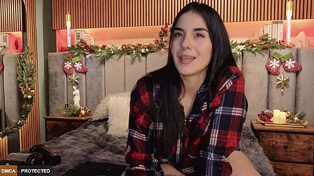 Angelina Dior online show from December 19, 6:22 pm