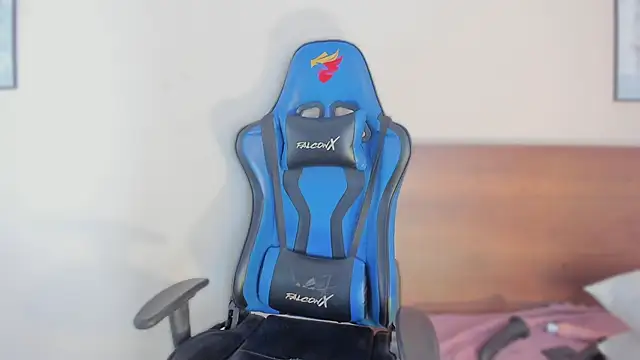 Niicol Jenner online show from February 15, 7:51 am