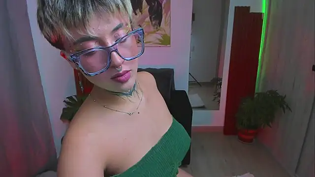 Rebeka-baker online show from July 18, 11:13 am