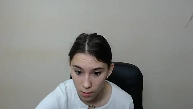 Snapshot of RosaRay_ chatting on September 19, 6:56 am RosaRay online show from September 19, 6:56 am