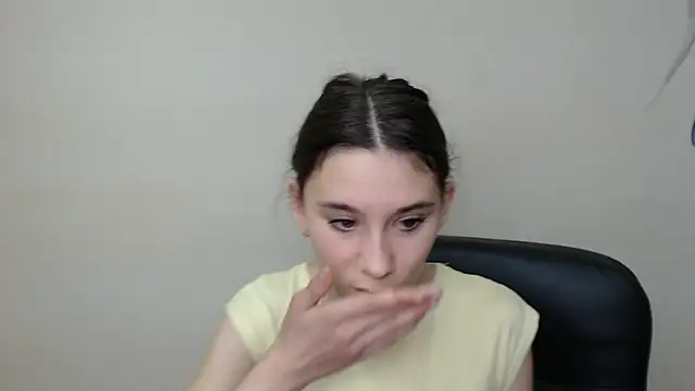 Snapshot of RosaRay_ chatting on September 26, 7:28 am RosaRay online show from September 26, 7:28 am