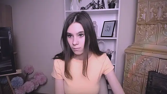 RosaRay  online show from February 19, 7:41 am