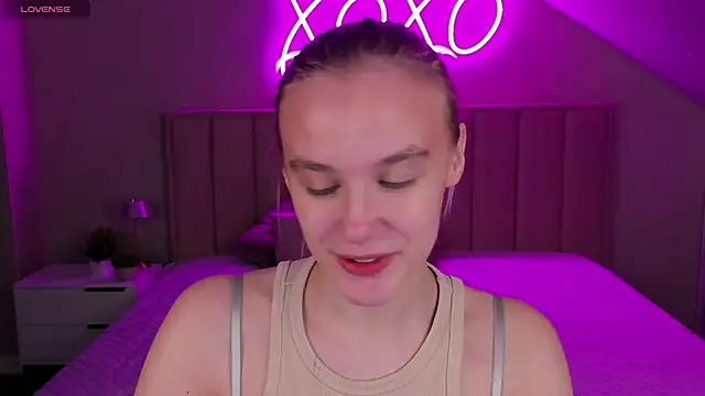 Carolin Miller online show from November 15, 10:38 am