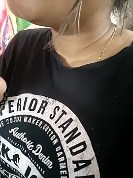 Snapshot of Seductive_Punjaban chatting on September 20, 7:06 am Seductive Punjaban online show from September 20, 7:06 am
