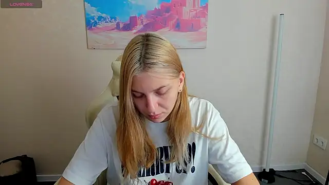Snapshot of Milly_Rockk chatting on September 18, 12:42 am Milly Rockk online show from September 18, 12:42 am