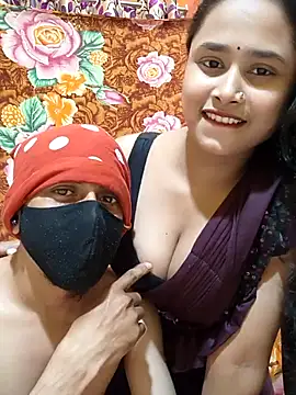 Seducing couple online show from February 25, 4:27 pm