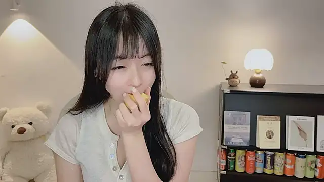 Onechestnut online show from June 7, 11:17 am