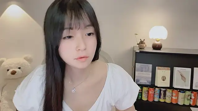 Onechestnut online show from June 6, 11:16 am