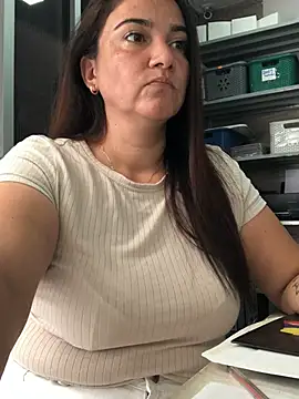 sweetdulcexxx online show from April 13, 3:13 pm