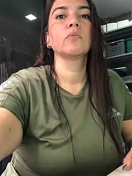 sweetdulcexxx online show from April 10, 1:39 pm