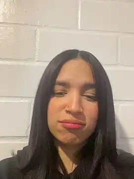 sofia model online show from October 23, 11:00 pm