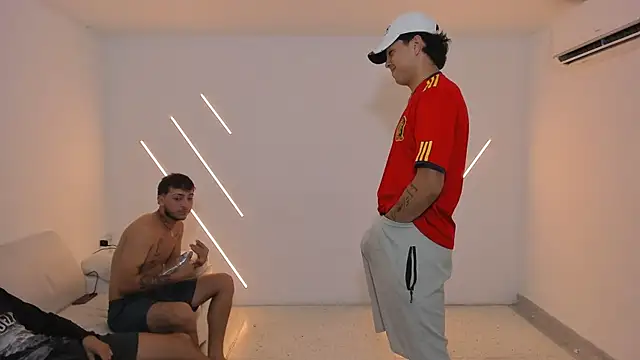 brutal sex room2k online show from October 6, 9:30 pm