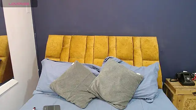 KendraaSimons online show from March 25, 8:45 pm