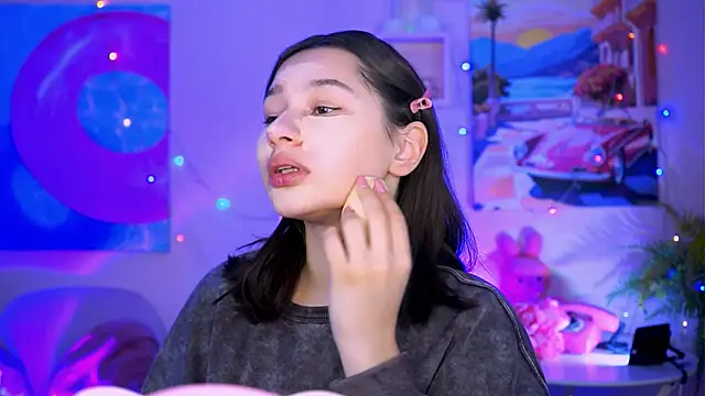 KimClarks  online show from November 13, 12:26 pm