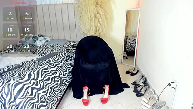 anastacya  online show from July 20, 11:05 pm