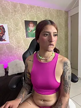 Scaarlettfox online show from October 3, 4:06 am