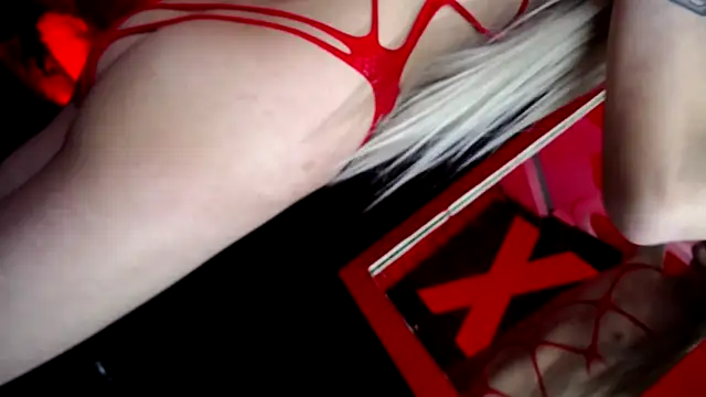 abrilbigcock online show from October 13, 3:42 am