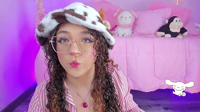 hannacutegod online show from November 12, 5:27 am