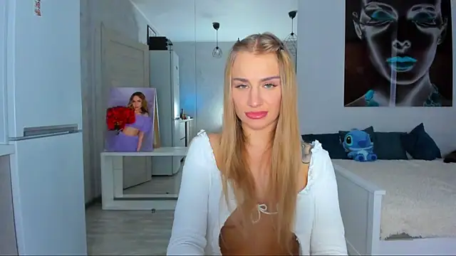 Snapshot of MashaFromRussia__ chatting on October 12, 12:40 pm MashaFromRussia online show from October 12, 12:40 pm