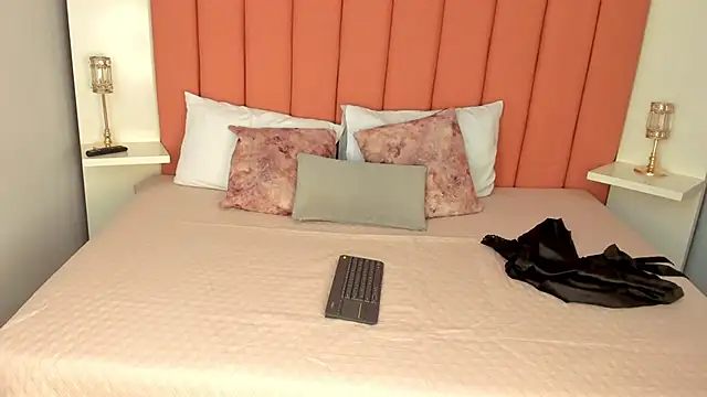 SamayRyann online show from April 2, 2:14 pm