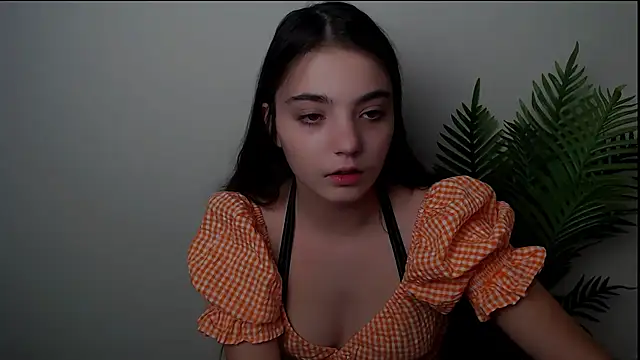 Snapshot of Sun_Shine__ chatting on September 11, 11:27 pm Sun Shine online show from September 11, 11:27 pm