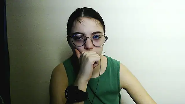 Sun Shine   online show from December 13, 10:27 pm