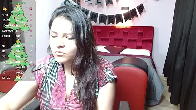 Sahamara 07 online show from December 22, 1:25 pm