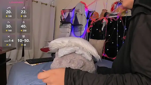 Dana-Alabi online show from October 29, 12:31 pm