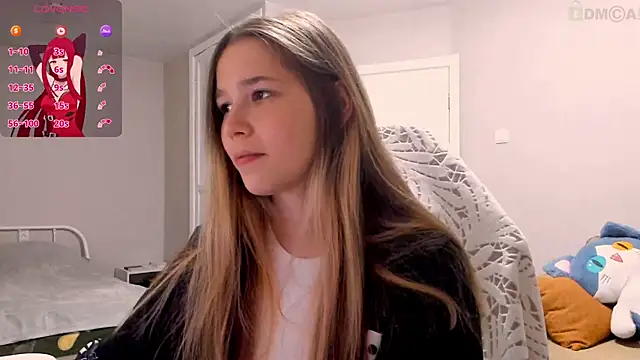 ValerieBubbles online show from October 4, 7:40 pm