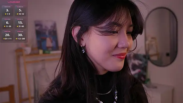 MoiraEger online show from October 27, 5:19 pm