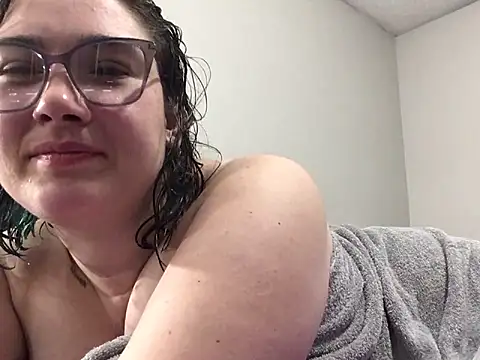 Snapshot of paigeycakes chatting on September 27, 5:36 am paigeycakes online show from September 27, 5:36 am