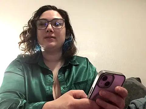 Snapshot of paigeycakes chatting on October 15, 12:52 pm paigeycakes online show from October 15, 12:52 pm