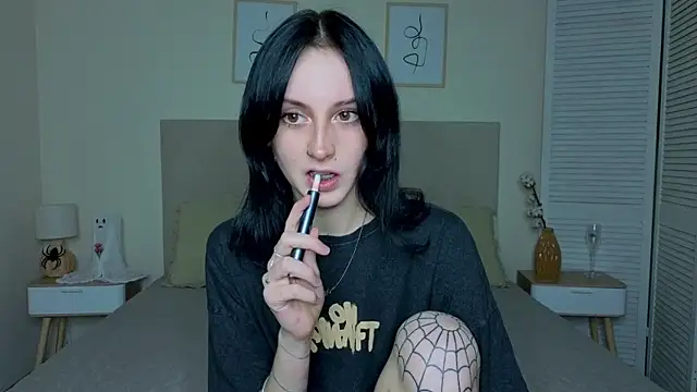 Little moly999 online show from November 10, 9:10 pm