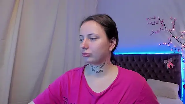 LilaVame online show from November 19, 8:53 pm