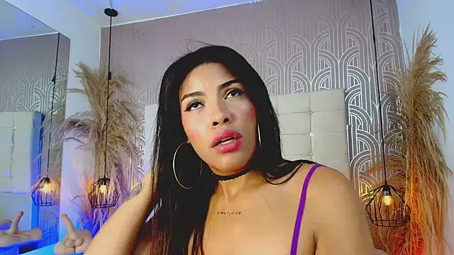 LexieBloom online show from March 2, 5:19 am